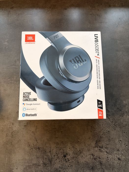 Sluchawki JBL LIVE650BTNC