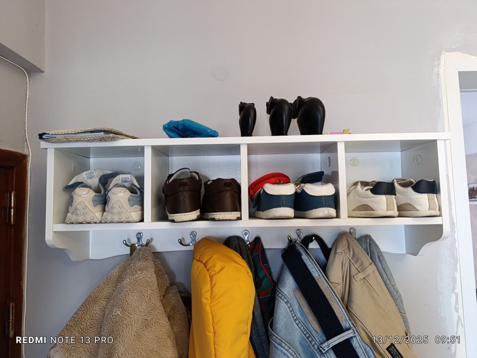 Cabide com divisórias