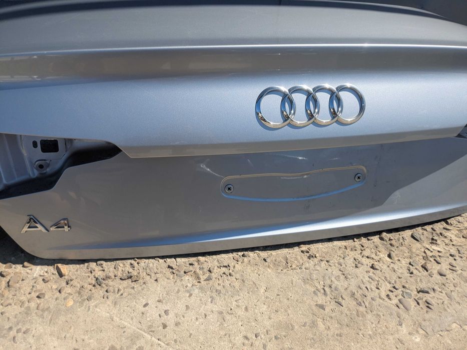 Кришка Багажника Audi A4 B9 Колір LZ7G Ауді А4Б9 Оригинал