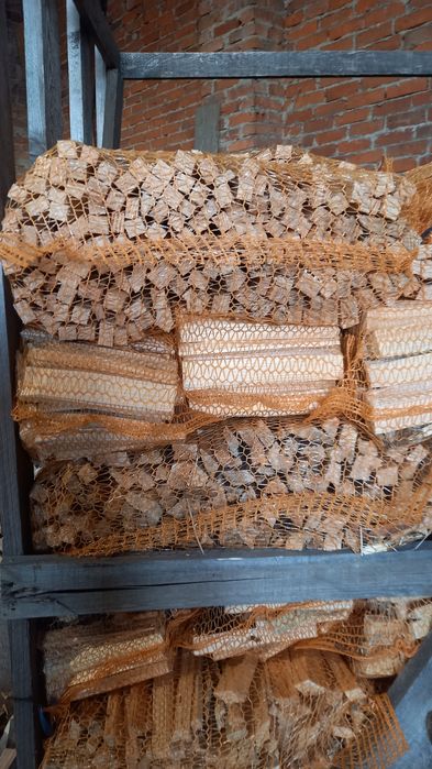 DREWNO ROZPAŁKOWE suche liściaste iglaste