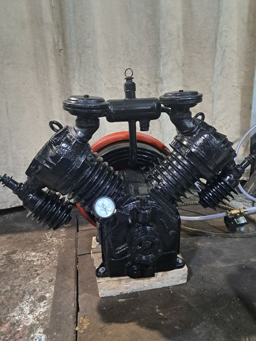 Компресор 1100 літрів/хв ГСВ-1/12; 155-2ВУ4; 1101-В5У4; головка