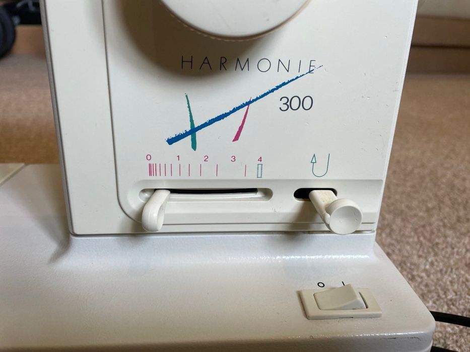 SINGER Harmonie 300 швейна машинка