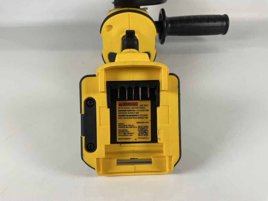 Аккумуляторная болгарка (УШМ) DEWALT DCG418B FLEXVOLT 60V MAX Brushless 125mm
