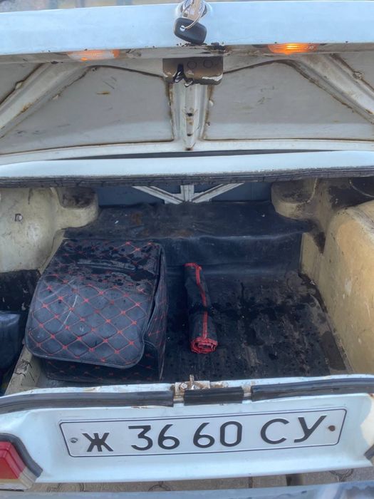 Продам авто ваз 2107