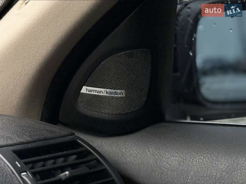 Продам BMW e46 рест