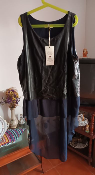 Vendo blusa nova com etiqueta