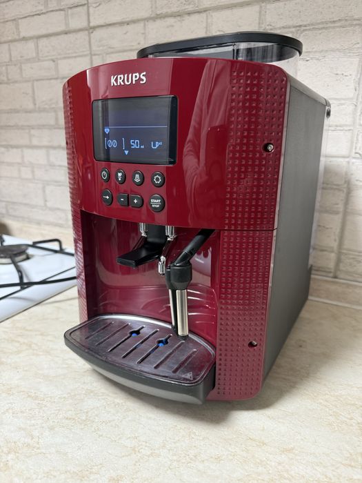 Кавомашина Krups Essential Roma Red EA815