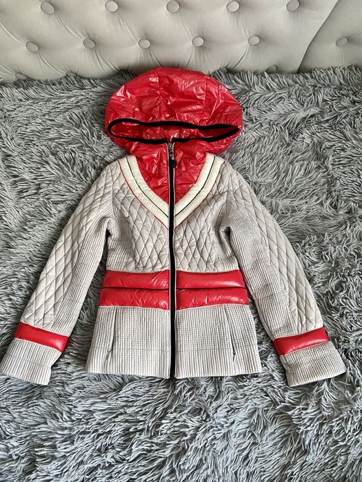 Демісезонна курточка вітровка + перчатки 122р