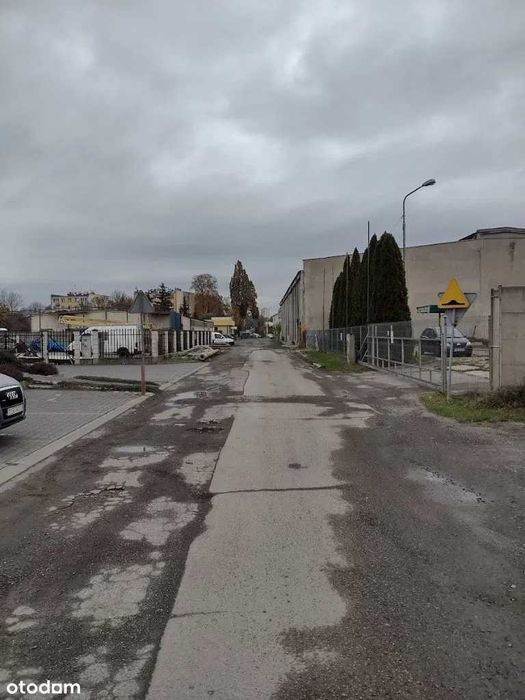 Działka przemysłowa 2100m ustronna, uzbrojona, ogrodzona