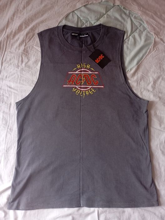 Официальный мерч AC/DC