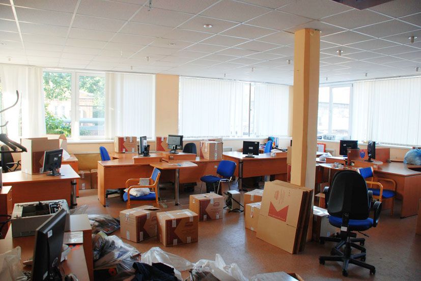 Грузоперевозки Киеву и Укр Грузовое такси-Перевозка мебели-" НЕДОРОГО"