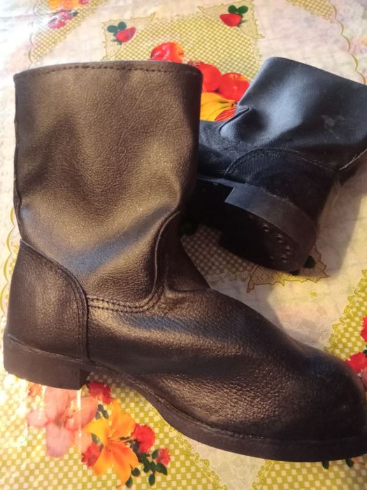 Робочі чоботи напівчоботи черевики рукавиці