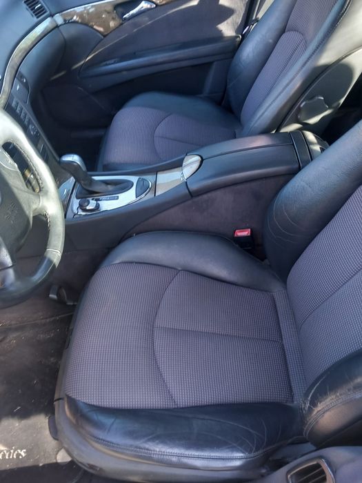MERCEDES E220 2002 150cv Caixa Automatica