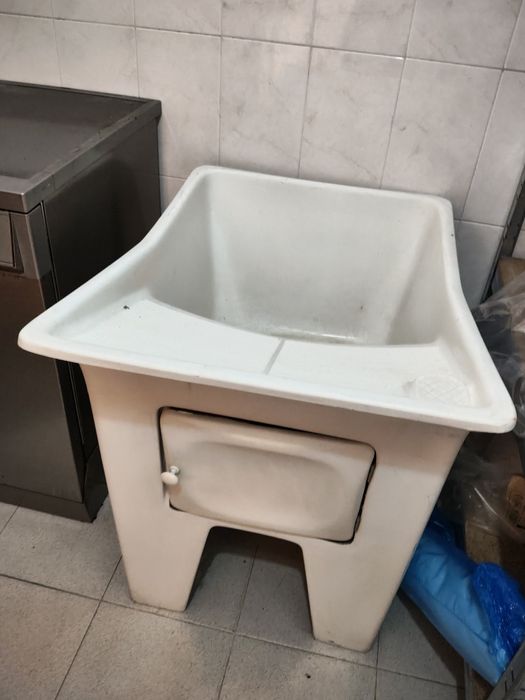 Tanque (de lavar roupa) de fibra