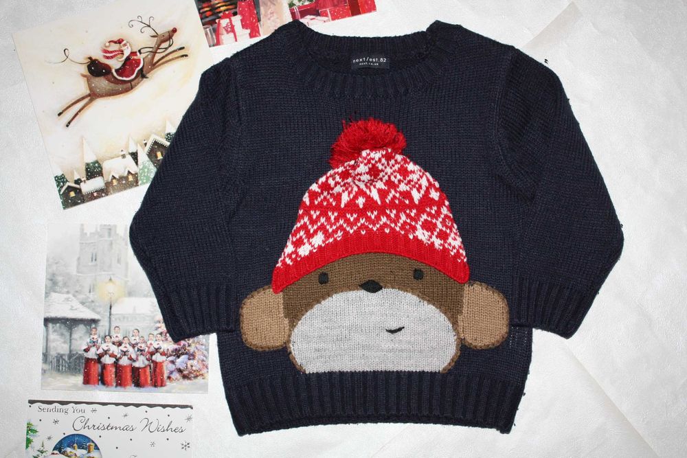 Новогодние свитера от 3 лет до 8лет,р-98-128 отличное состояние