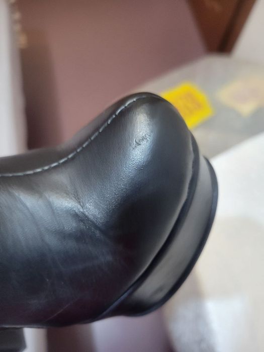 Зимові шкіряні ботильйони на каблуку, овчина