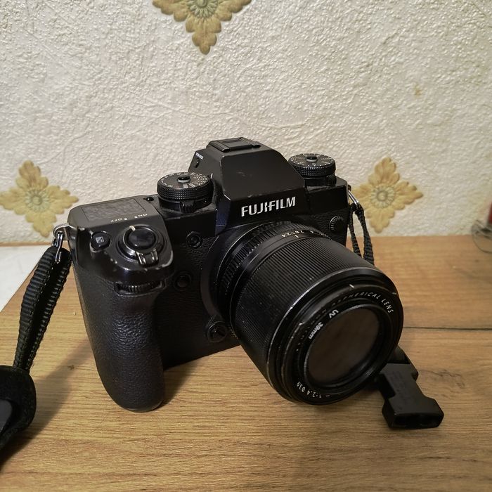Фотоапарат Fujifilm X-H1