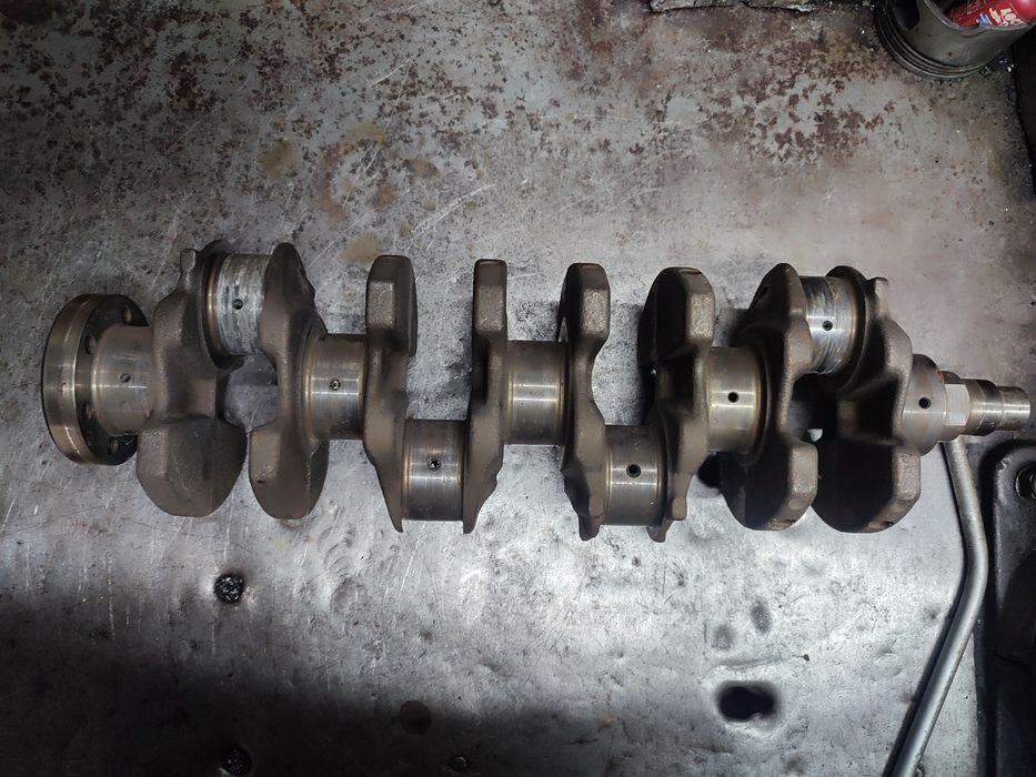 Коленвал 21124 11183 2110 2112