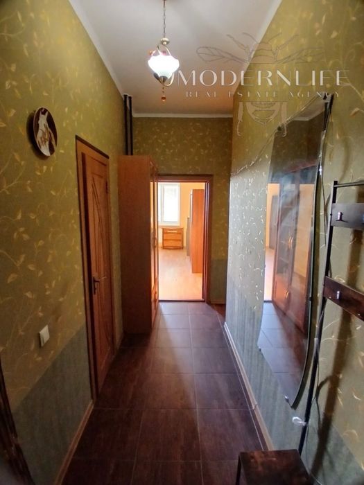 Продаж 1к квартири вул. Градинская 7