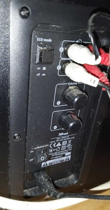[Para despachar] Colunas Xtrust GXT-38 Usadas e Funcionais