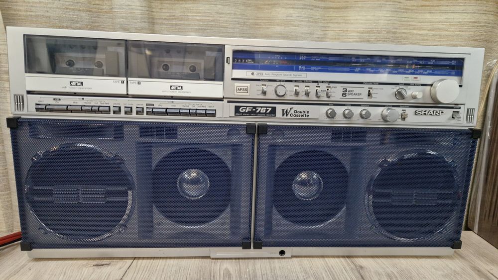 Магнітола  Sharp GF-767