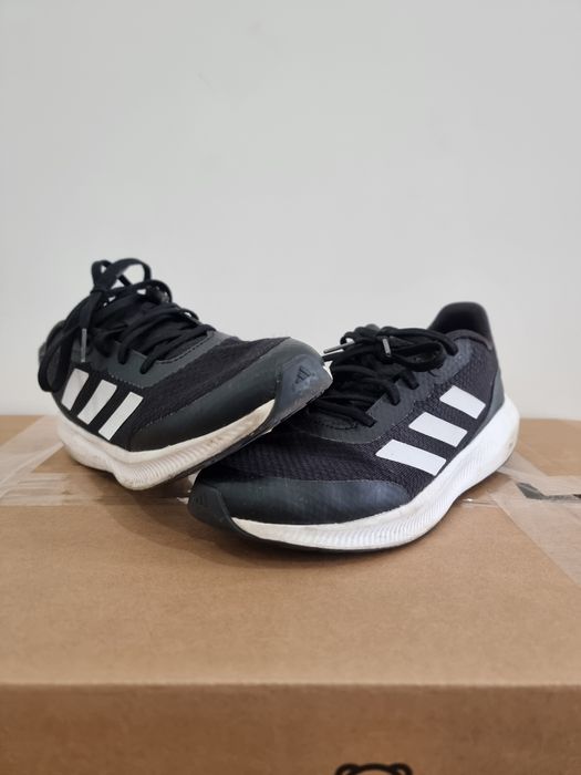 Tenis adidas 39 bom estado