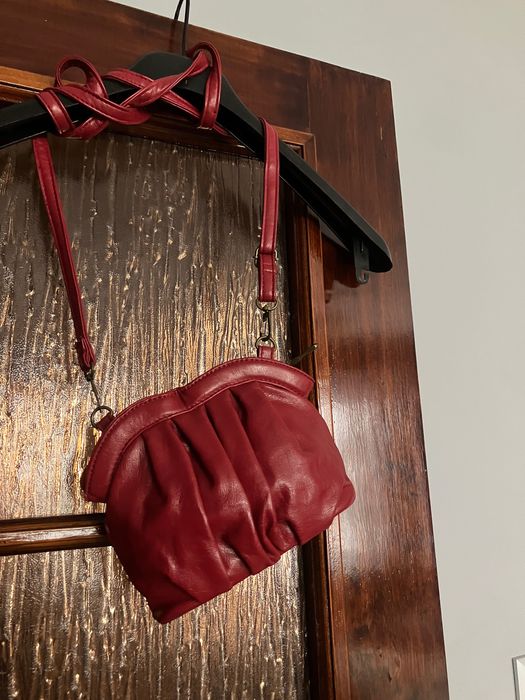 Torebka retro mała pasek ciemna czerwień czerwona urocza stan bdb