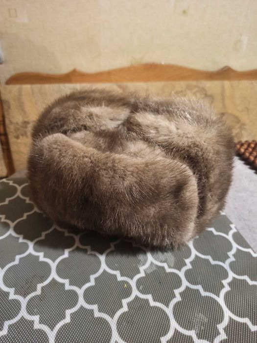Шапка норкова жіноча
