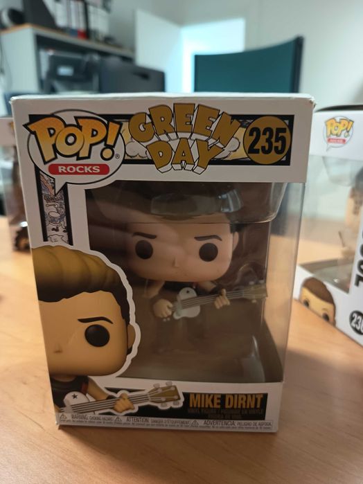 3 Bonecos Funko POP Rocks - Coleção  elementos da Banda Green Day