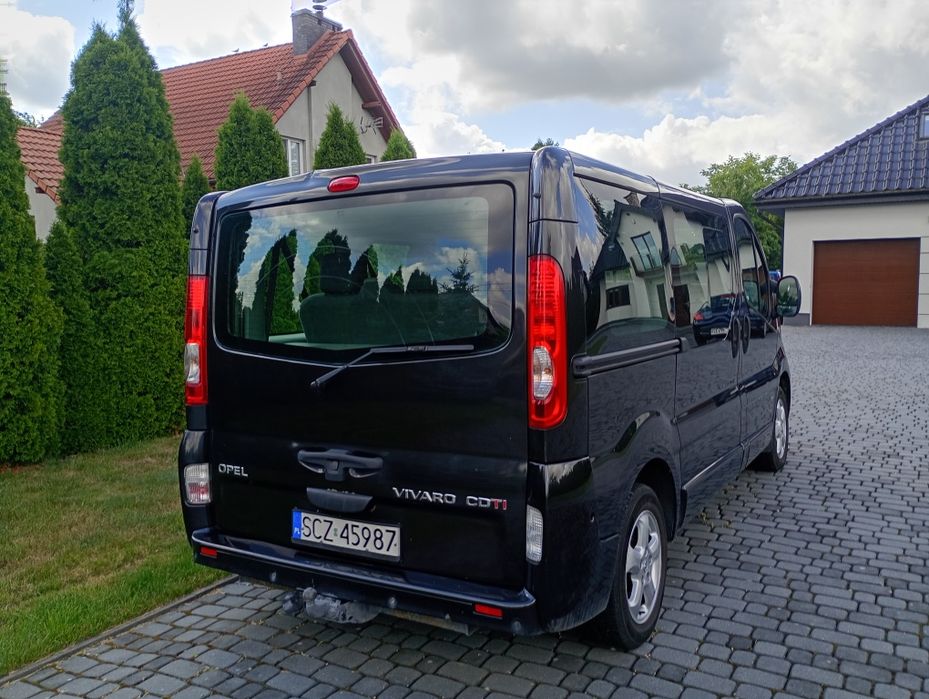 Opel Vivaro Cosmo tour