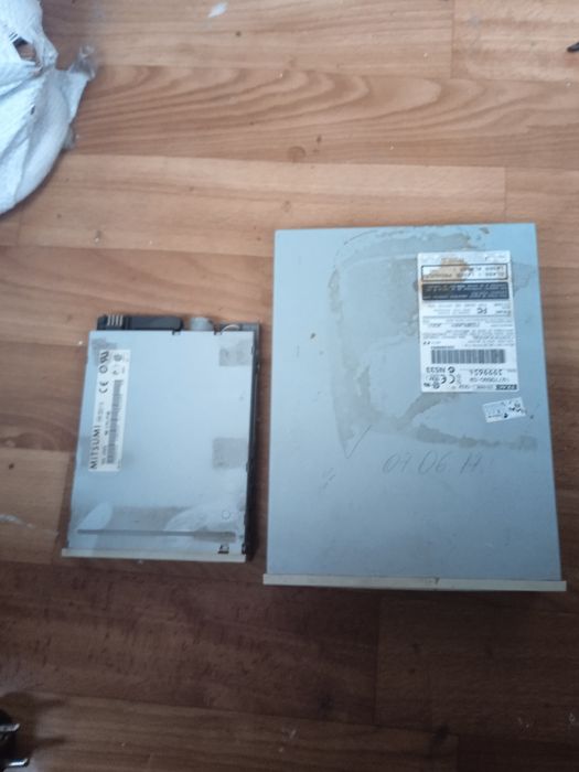 Продам материнку, диск