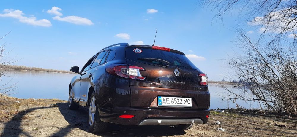 Renault Megan 3 2013 г.в. - сел и поехал, т.к. не требует вложений.