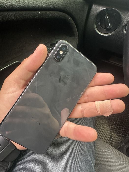 Iphone x 10 в гарному стані