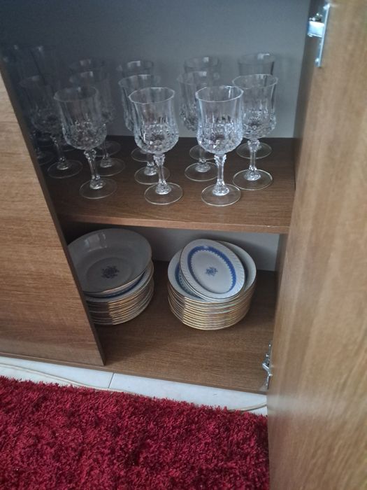 Móvel de sala em bom estado