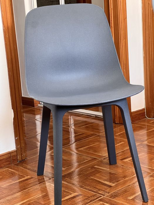 Cadeira azul 40€ cada