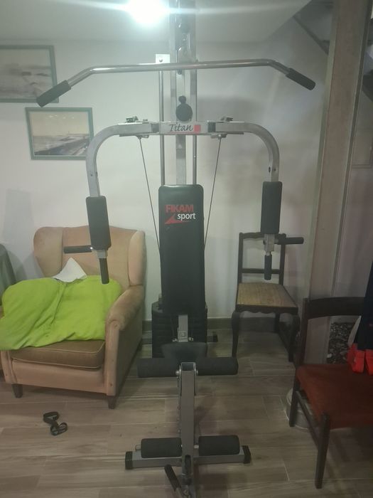 Maquina de musculação multi funções