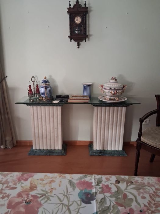 Mesa de Marmore Branca e Verde