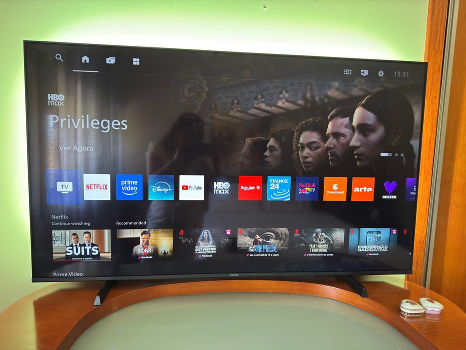 Televisão philips ambilight