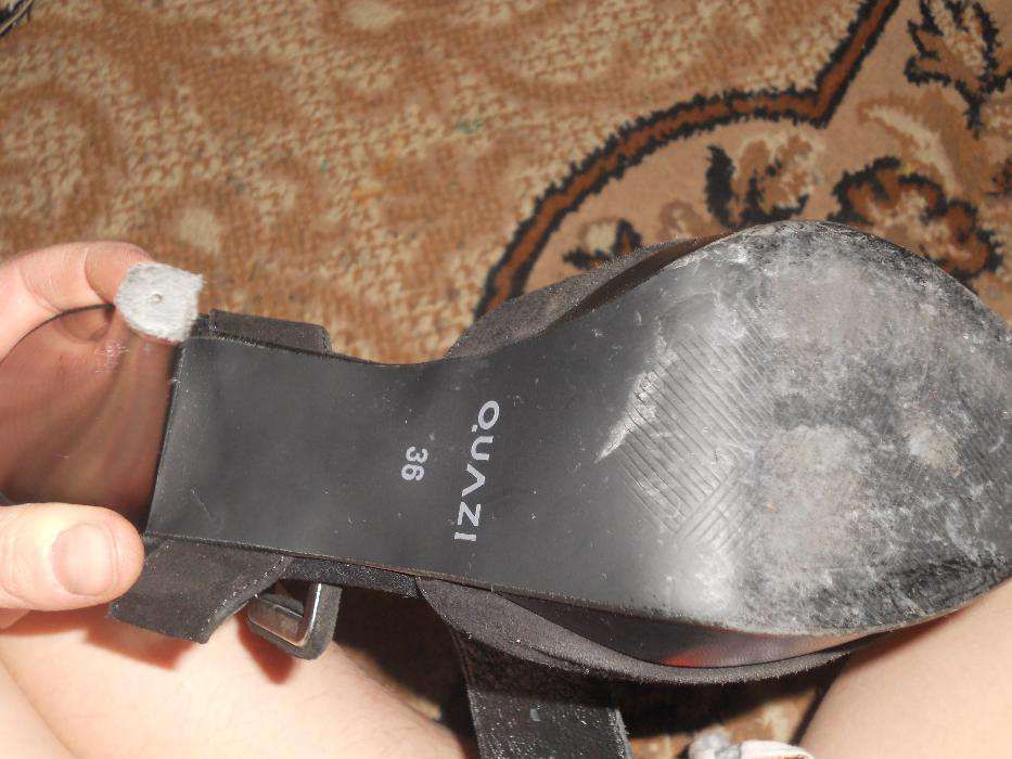 Босоножки кожаные Италия 36 размер