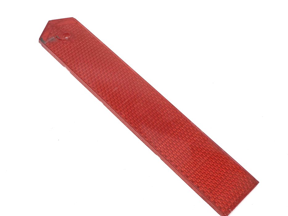 Odblask czerwony 24 x 4 cm
