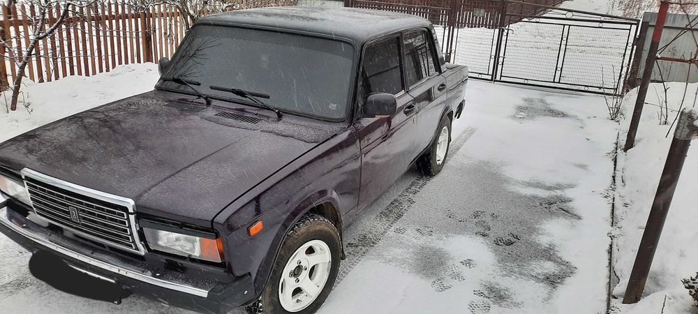 Продам ваз 2107 2004