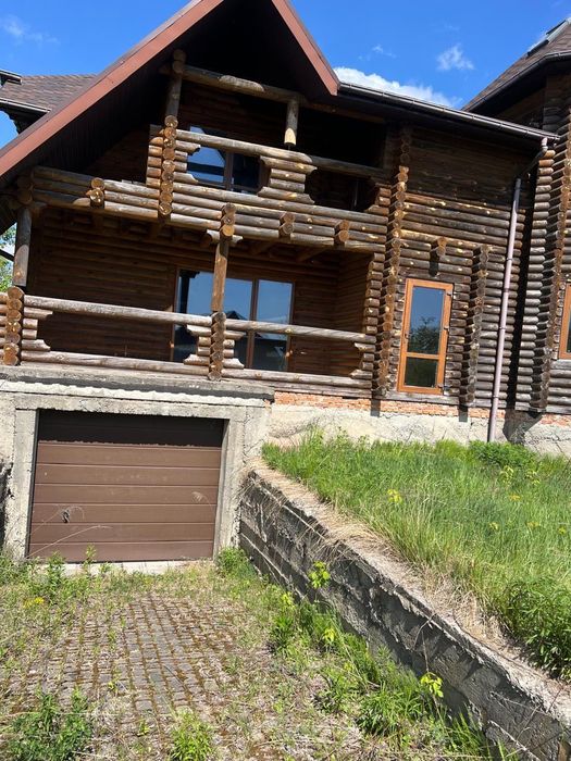 Продам будинок в смт Рокині Луцького району