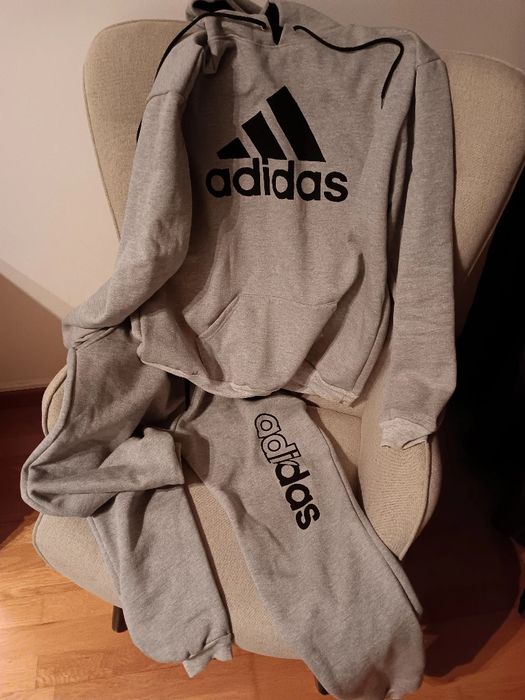 Fato de treino adidas novo