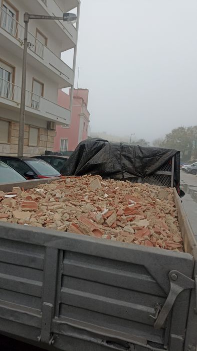 Entulho Carrinha aluguer