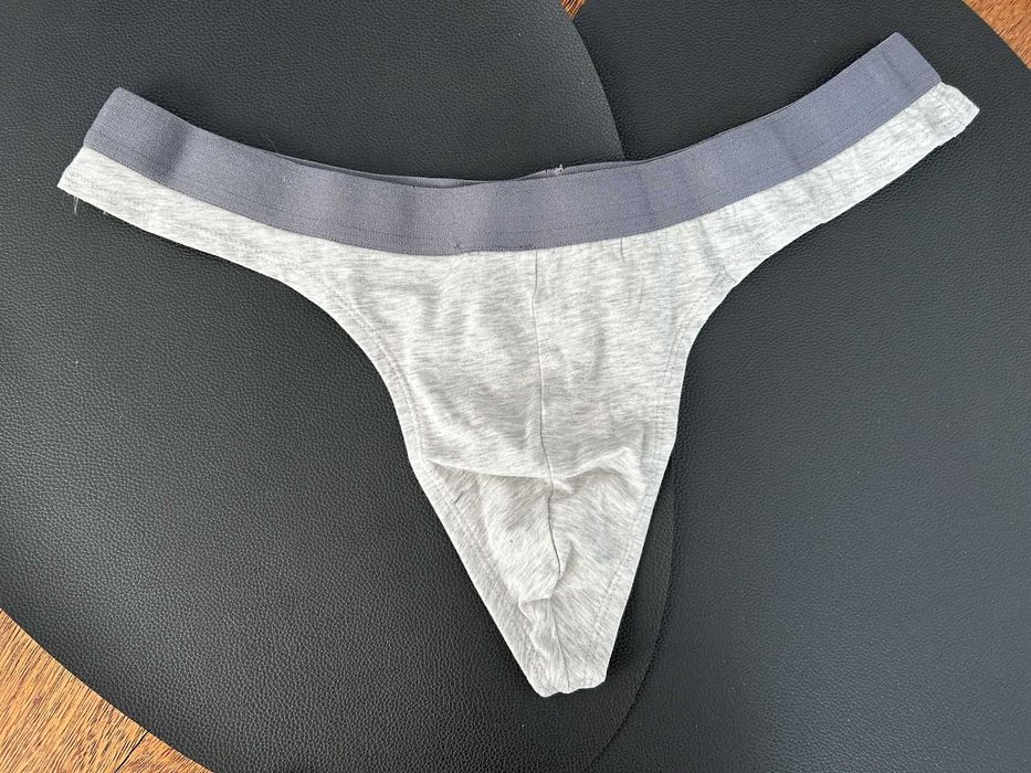 3 sztuki Stringi męskie nowe XL czerwone czarne szare WYSYŁKA Pier One