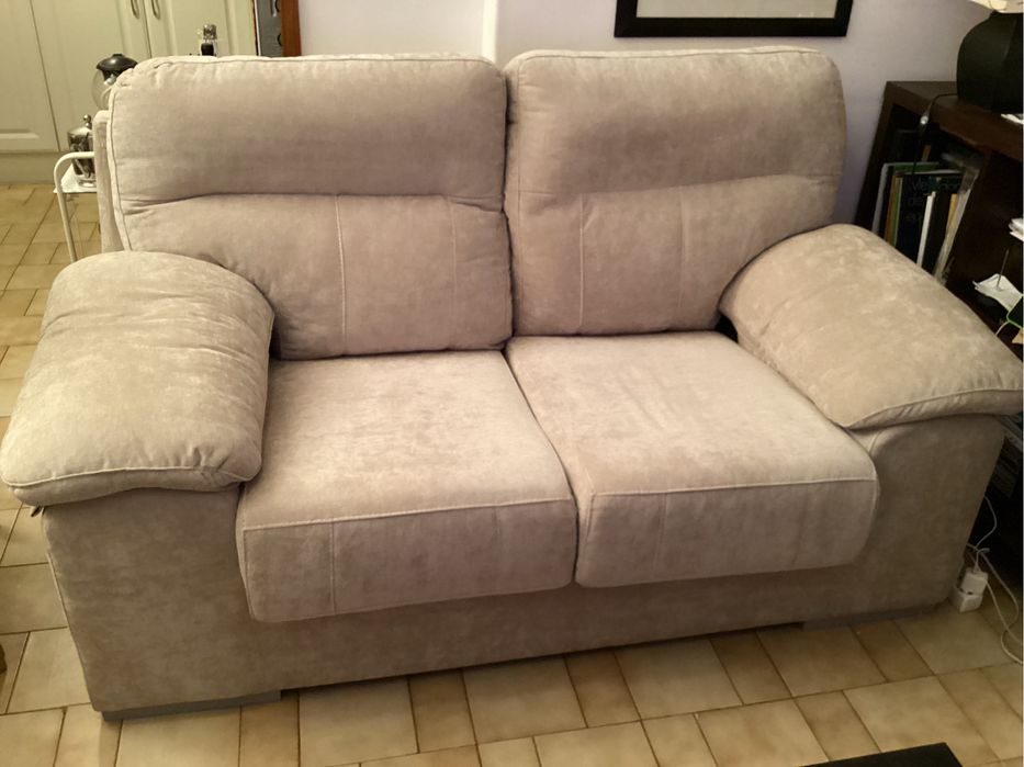 Vendo sofa 2 lugares
