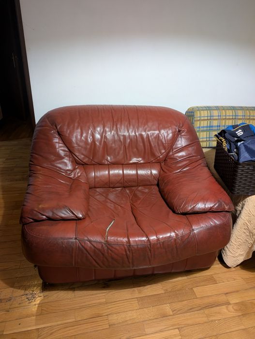 Sofá individual de couro