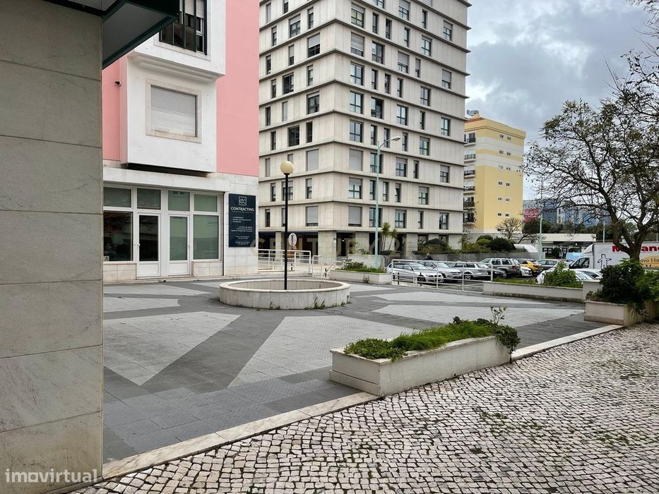 Escritório para Arrendamento em Telheiras – Parque dos Príncipes, Lisb