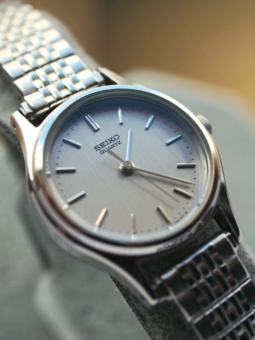 Seiko quartz damski zegarek japonski używany oryginalny ładny stan