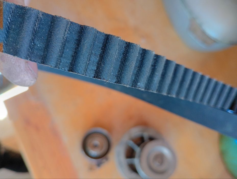 Ремінь ГРМ,помпа,натяжний ролик Авео.ланос,нексия 1.5